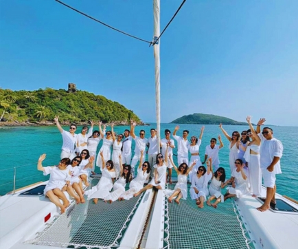 tour-du-lich-phu-quoc-du-thuyen-catamaran-sarita-5-sao-3n2d-check-in-tren-du-thuyen